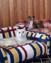 Load image into Gallery viewer, Plaid Pet Sofa
