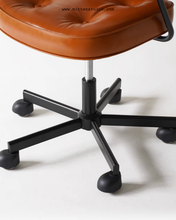 Load image into Gallery viewer, Aleph Chair
