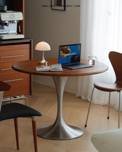 Load image into Gallery viewer, Hera Round Table
