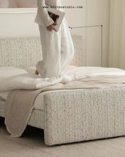Load image into Gallery viewer, Soraya Soft Bed
