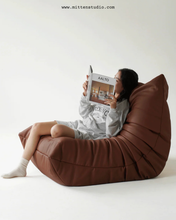 Load image into Gallery viewer, Caterpillar Sofa (One-Seat)
