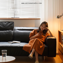 Load image into Gallery viewer, Thomas Sofa
