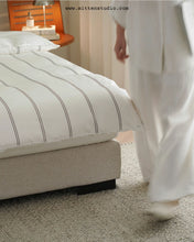 Load image into Gallery viewer, Saint Mie Upholstered Bed
