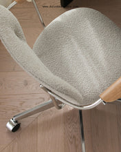 Load image into Gallery viewer, Task Office Chair
