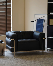 Load image into Gallery viewer, LC Single sofa
