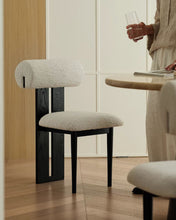 Load image into Gallery viewer, Hugo Chair
