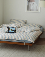 Load image into Gallery viewer, Hera Steel Legs Bed

