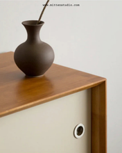 Load image into Gallery viewer, Martin Cabinet Slidding Door
