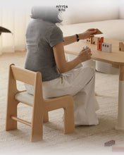 Load image into Gallery viewer, Lumo Kids Chair
