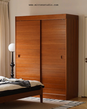 Load image into Gallery viewer, Ellee Wardrobe
