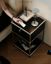 Load image into Gallery viewer, B&amp;T mini nightstand
