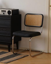 Load image into Gallery viewer, Wesley Chair
