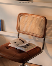 Load image into Gallery viewer, Wesley Chair

