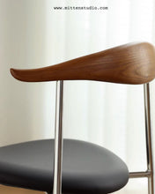 Load image into Gallery viewer, CH88 Chair
