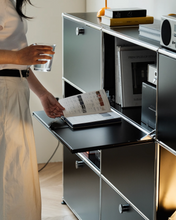 Load image into Gallery viewer, B&amp;T Cabinet 09
