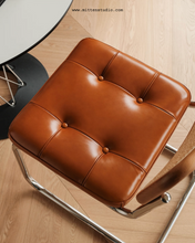 Load image into Gallery viewer, Wesley Chair
