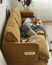 Load image into Gallery viewer, Ueno Sofa
