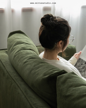 Load image into Gallery viewer, Ueno Sofa

