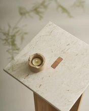 Load image into Gallery viewer, Jena Vase stand
