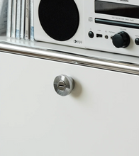 Load image into Gallery viewer, B&amp;T Cabinet 06
