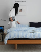 Load image into Gallery viewer, Wilson Platform Bed

