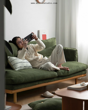 Load image into Gallery viewer, Ueno Sofa
