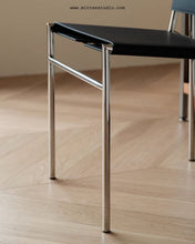 Load image into Gallery viewer, Aileen Chair
