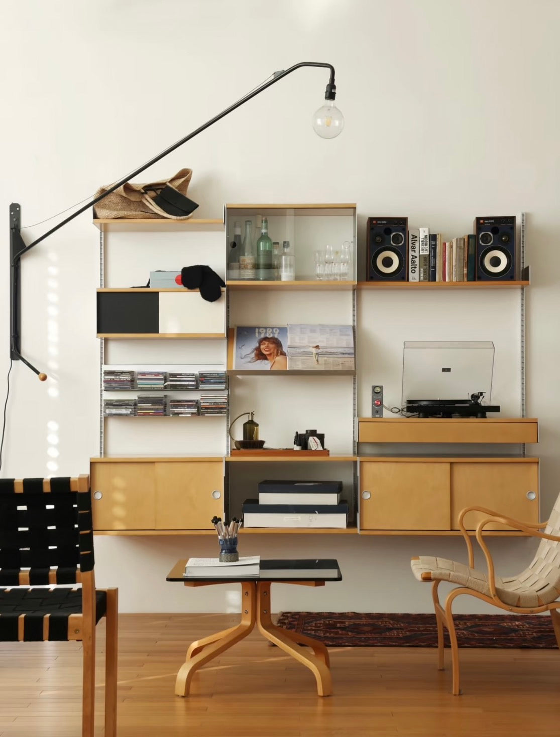 Mitten Alu Birch wood Wall Rack – Mitten Studio