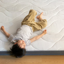 Load image into Gallery viewer, Memory Foam &amp; Natural Jute Dual Firmness Foldable Mattress
