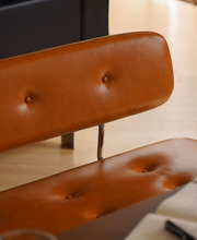 Load image into Gallery viewer, Hera Leather bench
