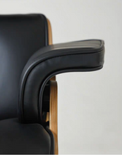 Load image into Gallery viewer, Bauhaus Office Chair
