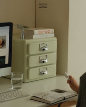 Load and play video in Gallery viewer, Moma Desk Top (Metal)
